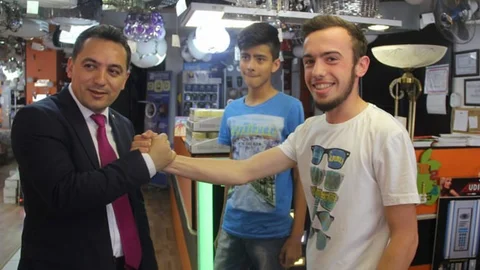 Huzur Dolu Türkiye İçin MHP’ye Katılın