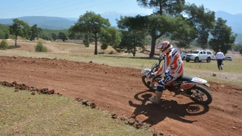 Seydikemer'de Motosiklet Pisti Açıldı