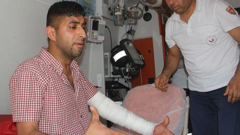 Adana'da Kendine Zarar Veren Genç