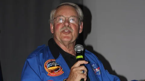 John Creighton Uzayı Özlüyor