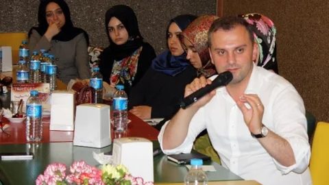 Küçükçekmece'de Gençlere Vurgu Yapıldı