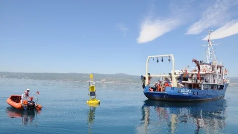 Akdeniz'de İlk Oşinografik Gözlem Şamandırası Kuruldu