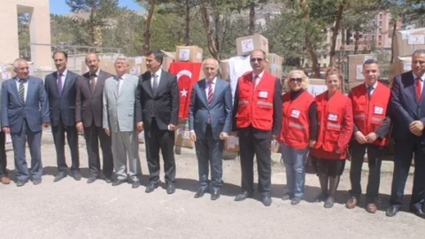 Bayburt'ta Öğrencilere Yardım Gönderildi