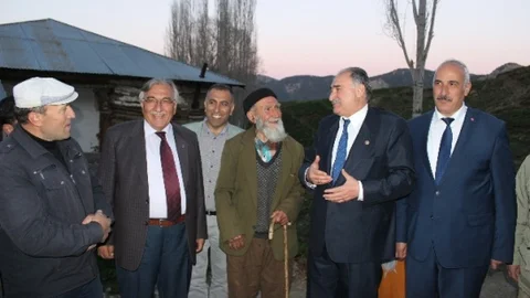 Adnan Yılmaz Oltu'da Seçim Çalışması Yürüttü