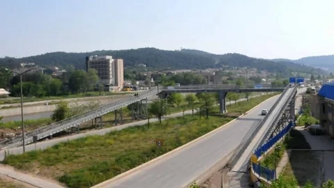 Çan'da Yaya Güvenliği İçin Üst Geçit Yapıldı