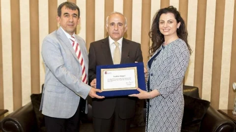 Kütahya'da Vergi Rekortmenlerine Teşekkür Belgesi