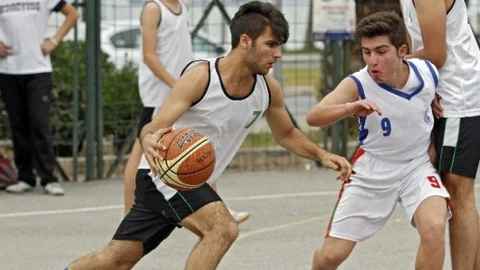 Konak'ta Basketbol Turnuvası Başladı