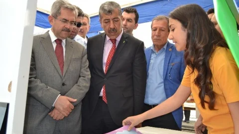 İMKB Ceyhan'da Bilim Fuarı Açıldı