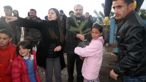 Diyadin'de Fidan Dağıtımı Yapıldı