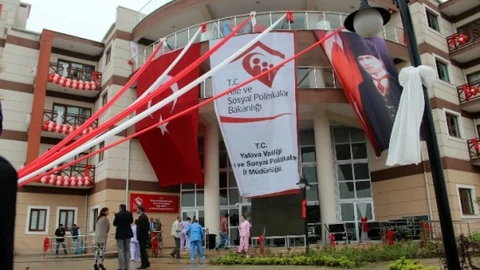Yalova'da Yeni Huzurevi Açıldı