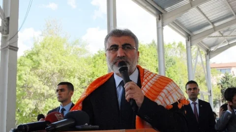 Burdur'da Enerji Bakanı Açılışlar Yaptı