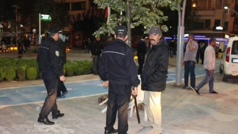 Bolu'da Kanlı Bayrak Tartışması