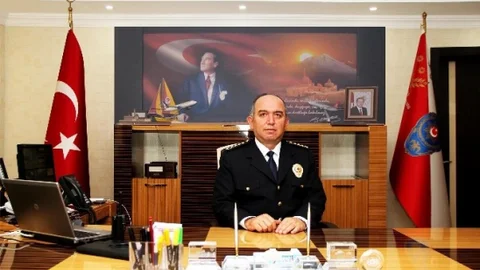 Ağrı'da Anneler Günü Mesajı