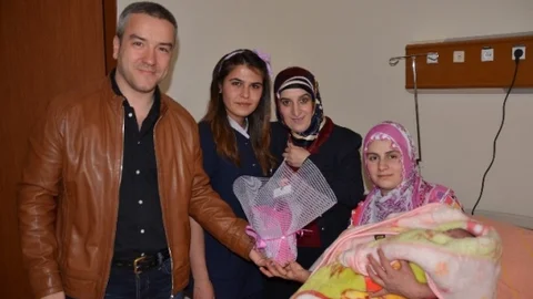 Sarıkamış'ta Anneler Günü Doğumları