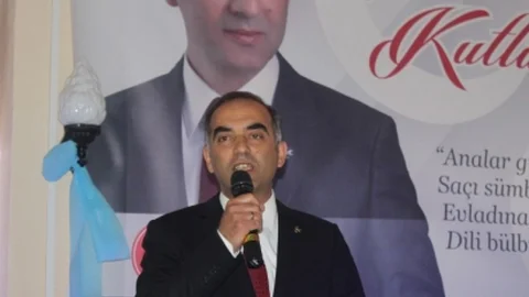 MHP Bayburt'tan Anneler Günü Kutlaması