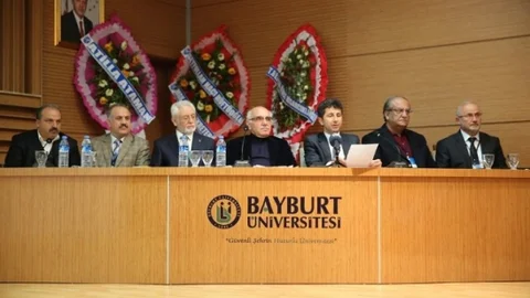 Bayburt'ta İlahiyat Dekanları Toplandı