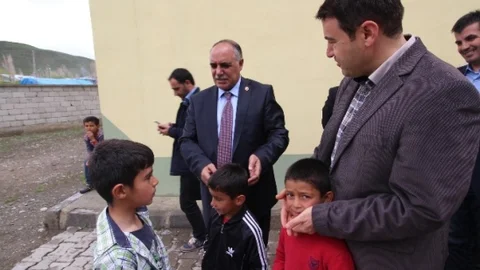 Ağrı'da Vali Işın Köyleri Ziyaret Etti