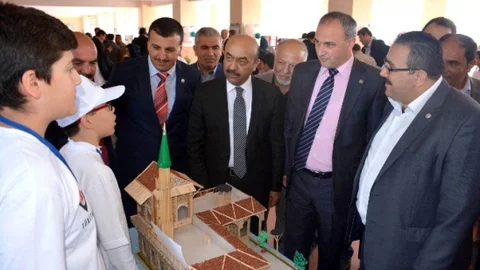 Aksaray'da Bilim Fuarı Açıldı
