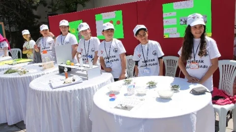 Niğde'de Bilim Fuarı Heyecanı