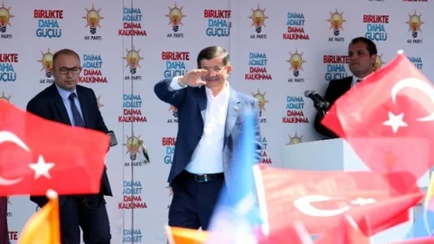 Başbakan Davutoğlu Isparta'da Konuştu