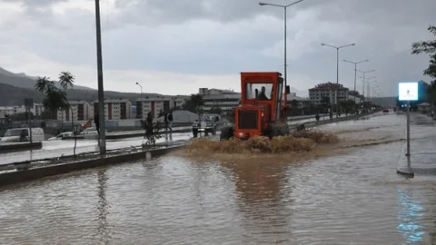 Tunceli'de Sağanak Yağmur Etkisi