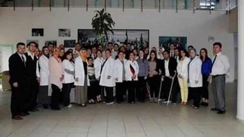 Uşak'ta Hemşireler Günü Coşkusu