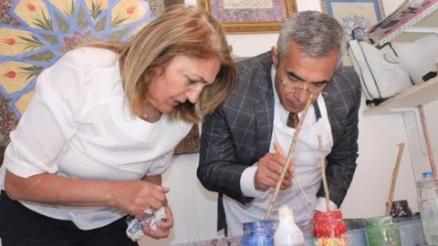 Kırşehir'de Ebru Sanatı Etkinliği