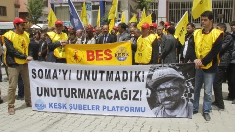 Soma'da KESK Yürüyüşü Gerçekleşti