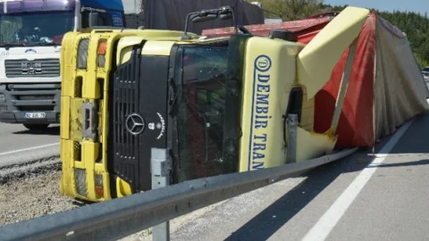 Afyonkarahisar'da TIR Kazası