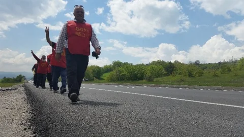 İstanbul'dan Ankara'ya Yürüyen Emekliler Bolu'ya Ulaştı