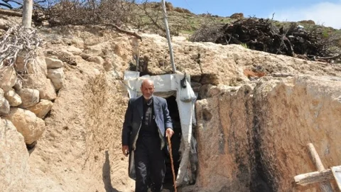 Çiftin Yazlık Mağara Tercihi