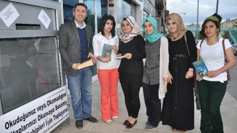 Muş'ta Kitap Kumbara Kampanyası Başladı