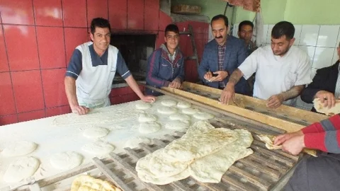 Muş'ta HDP Adayı Esnafları Ziyaret Etti