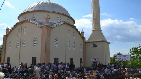 Edirne’nin Keşan İlçesinde Yeni Cami Açıldı