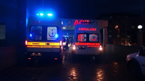 Batman'da Genç Kız Düşerek Yaralandı