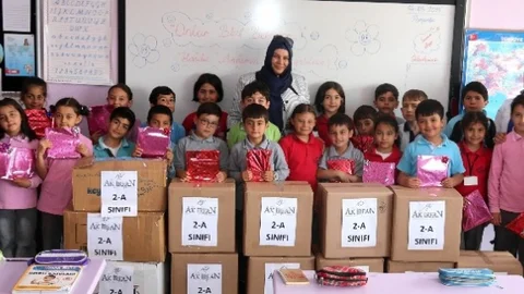 Minik Öğrencilerden Yardım Kampanyasına Destek