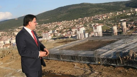 Yozgat'ta Kadın Termal Aquapark İnşaatı İncelendi