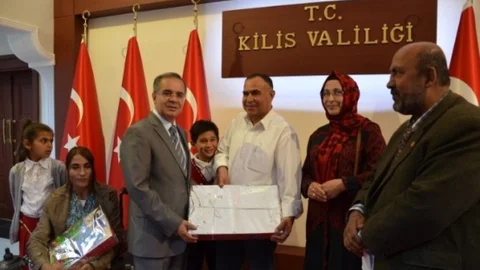 Kilis'te Engelli Vatandaşlara Hediye Dağıtımı