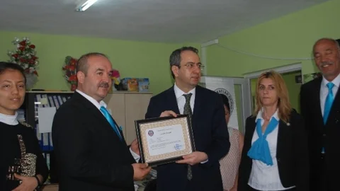 Çerkezköy Kaymakamı'ndan Derneğe Başarı Belgesi