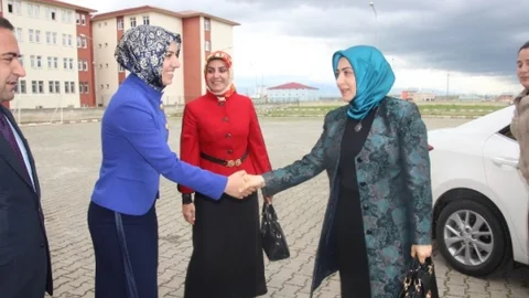 Ağrı'da Bilim Fuarı Ziyareti