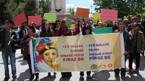 Kürt Dili Bayramı Bingöl'de Kutlandı