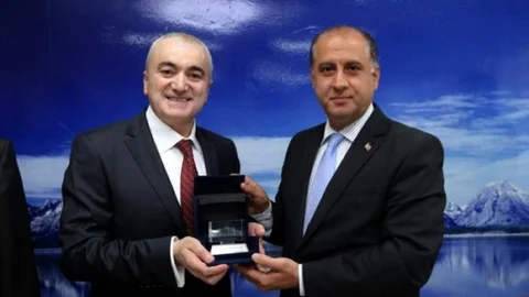 Amasya'da Orman Müdürü'ne Başarı Belgesi