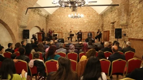 Tokat'ta Türkü Ziyafeti Düzenlendi