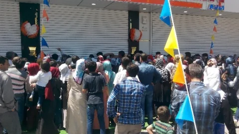 Batman'da Mağaza Açılışı İlgiyi Çekti