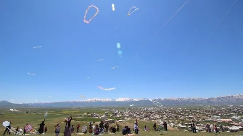 Yüksekova'da Uçurtma Coşkusu Yaşandı