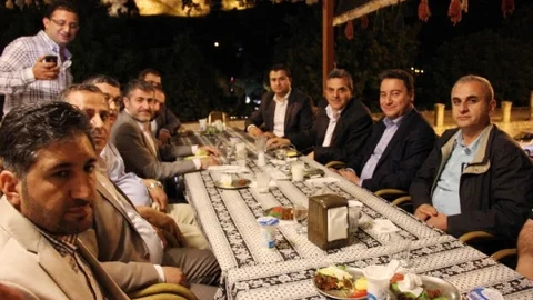 Şanlıurfa'da Çiğ Köfteli Hoşgeldin