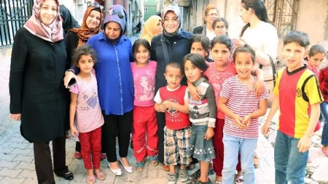 Adile Demirkol ve Özlem Nebati Ziyaretlerde Bulundu