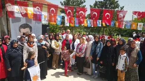 Yalvaç'ta Kadın Buluşması Gerçekleşti