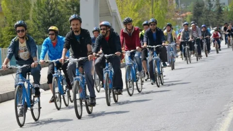Tatvan'da Gençlik Haftası Coşkusu