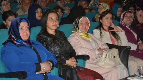 Tatvan'da El Sanatları Sergisi Açıldı